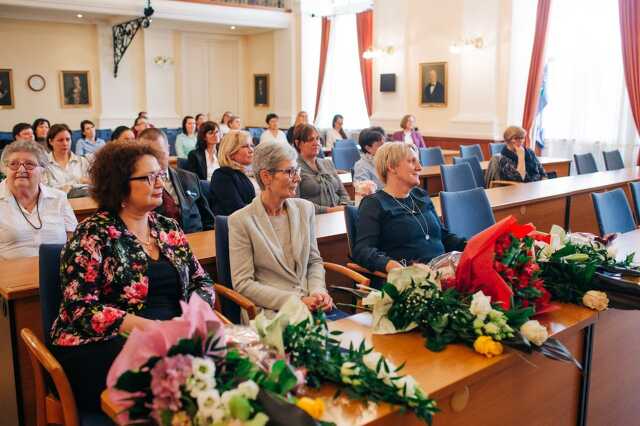 Szociális munkáért adtak át elismeréseket a megyeházán