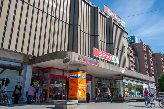 idősávos vásárlás a szombathelyi boltokban