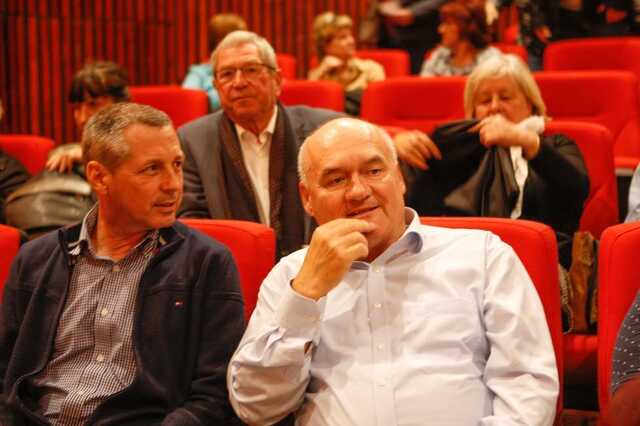 Hende Csaba moziban