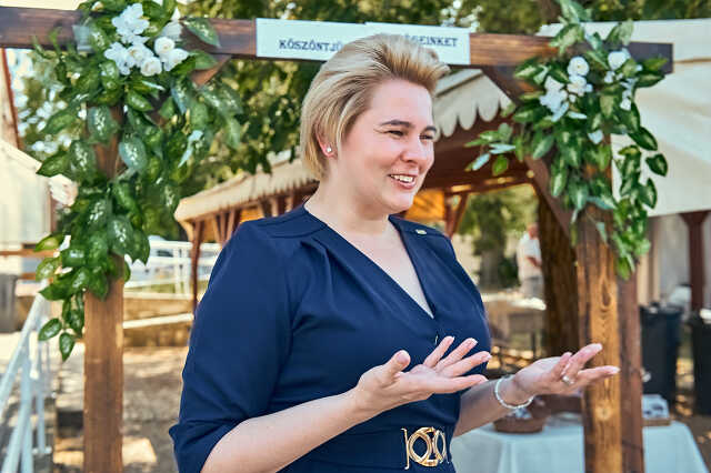 Strompová Viktória