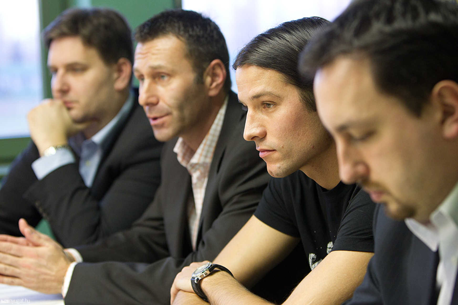 Halmosi Péter újra a Haladásban